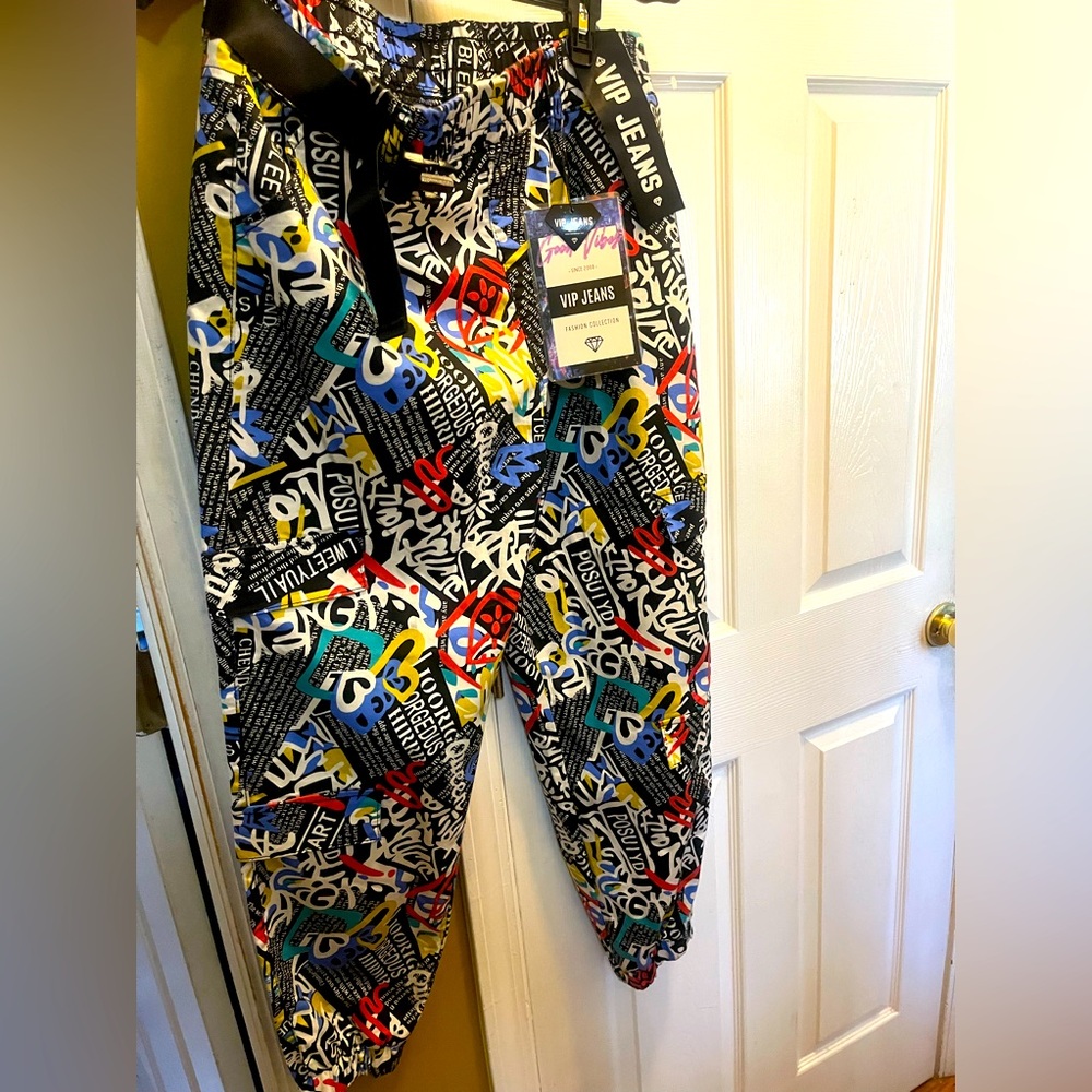 Graphic joggers